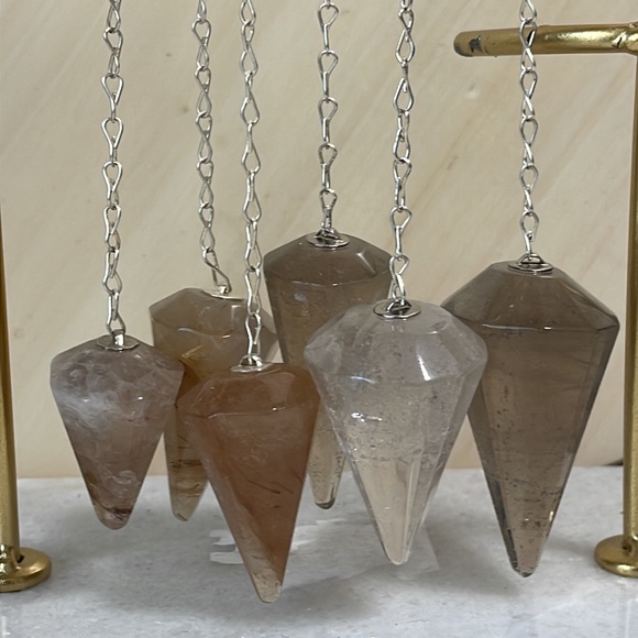Crystal Pendulum Healing Pointed Pendant Faceted Gemstone Quartz Smoky Clear - Picture 2 of 12